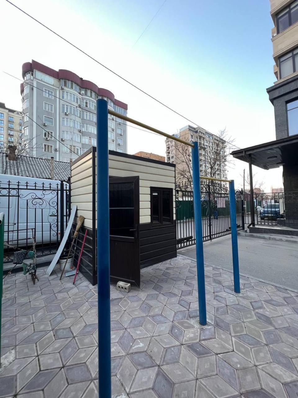 Apartments "Harmony" On Sydykova St 156А Biskek Kültér fotó