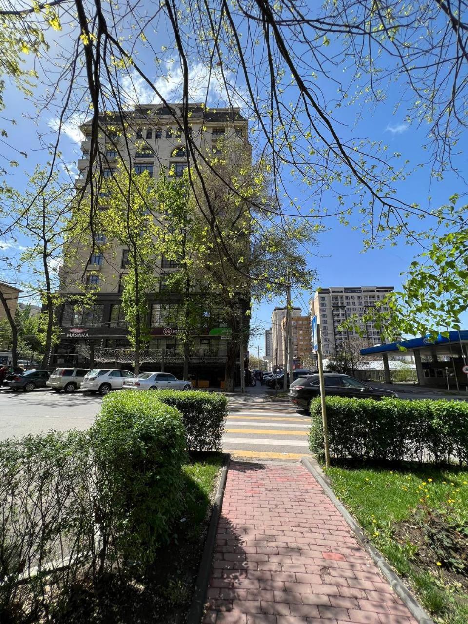 Apartments "Harmony" On Sydykova St 156А Biskek Kültér fotó
