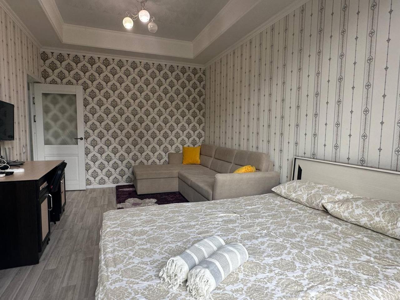Apartments "Harmony" On Sydykova St 156А Biskek Kültér fotó